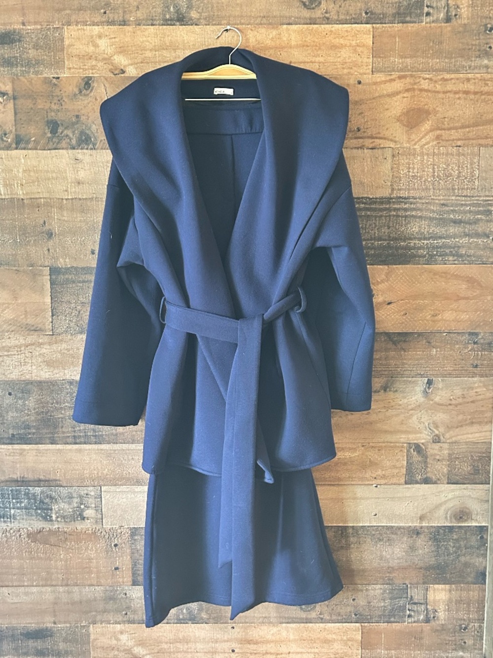 OGL Women's 2 Piece Set Navy Size Small NEW Travel Set